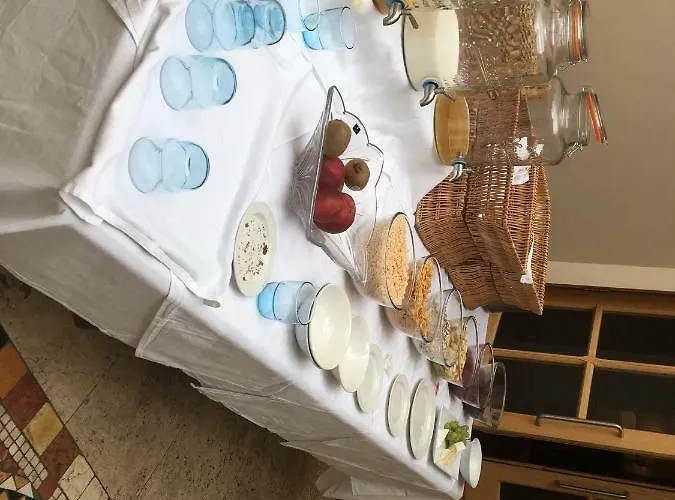 ベッド・アンド・ブレックファスト Baywatch レンバイル